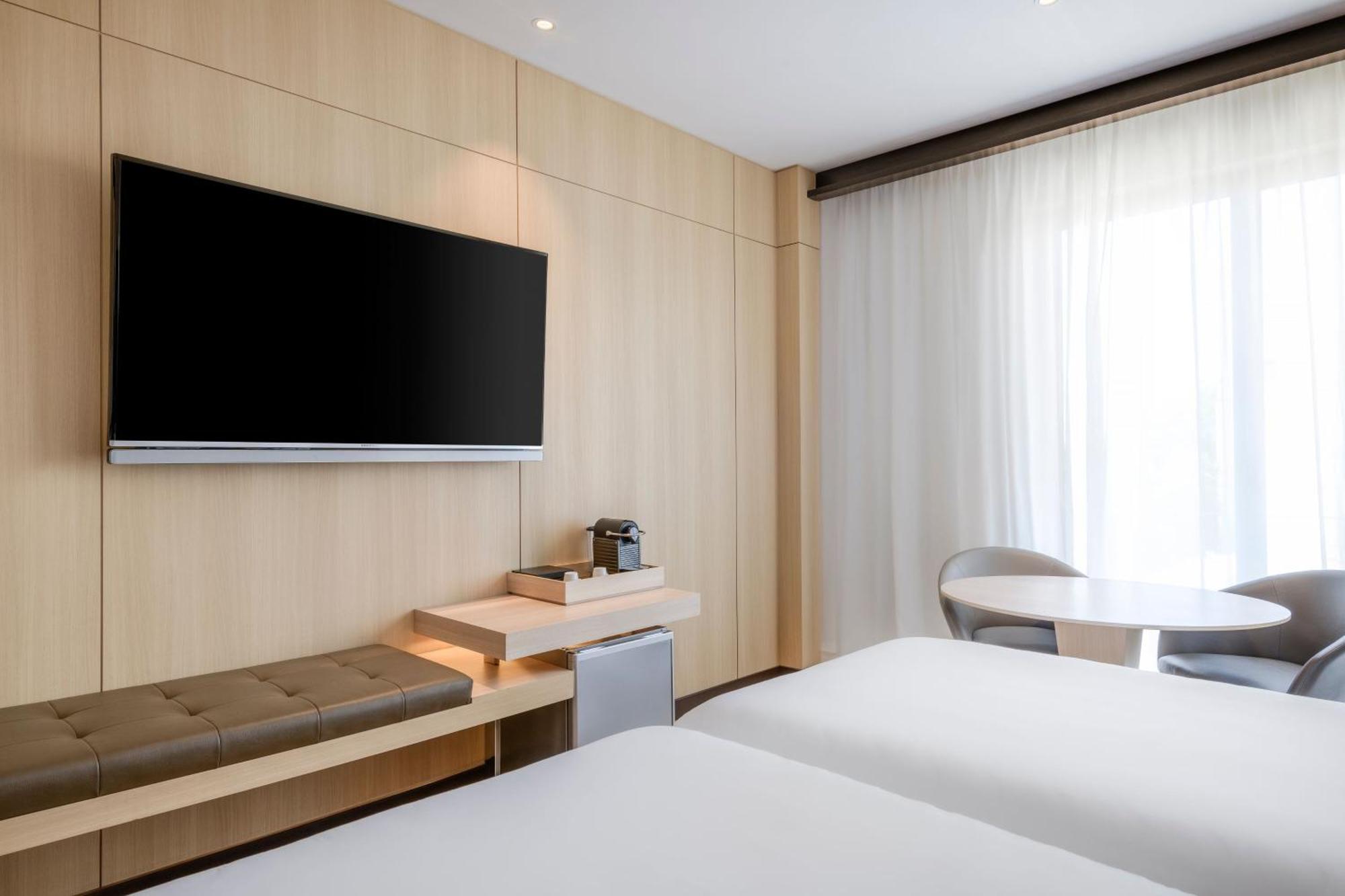 Ac Hotel Ciutat De Palma By Marriott Екстериор снимка
